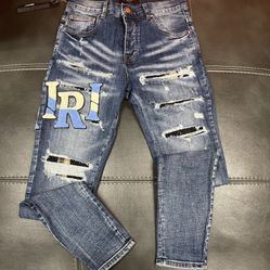 Amiri Jeans  (sizes 28-40)