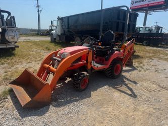 4x4 Kubota BX25D Tractor Loader Backhoe