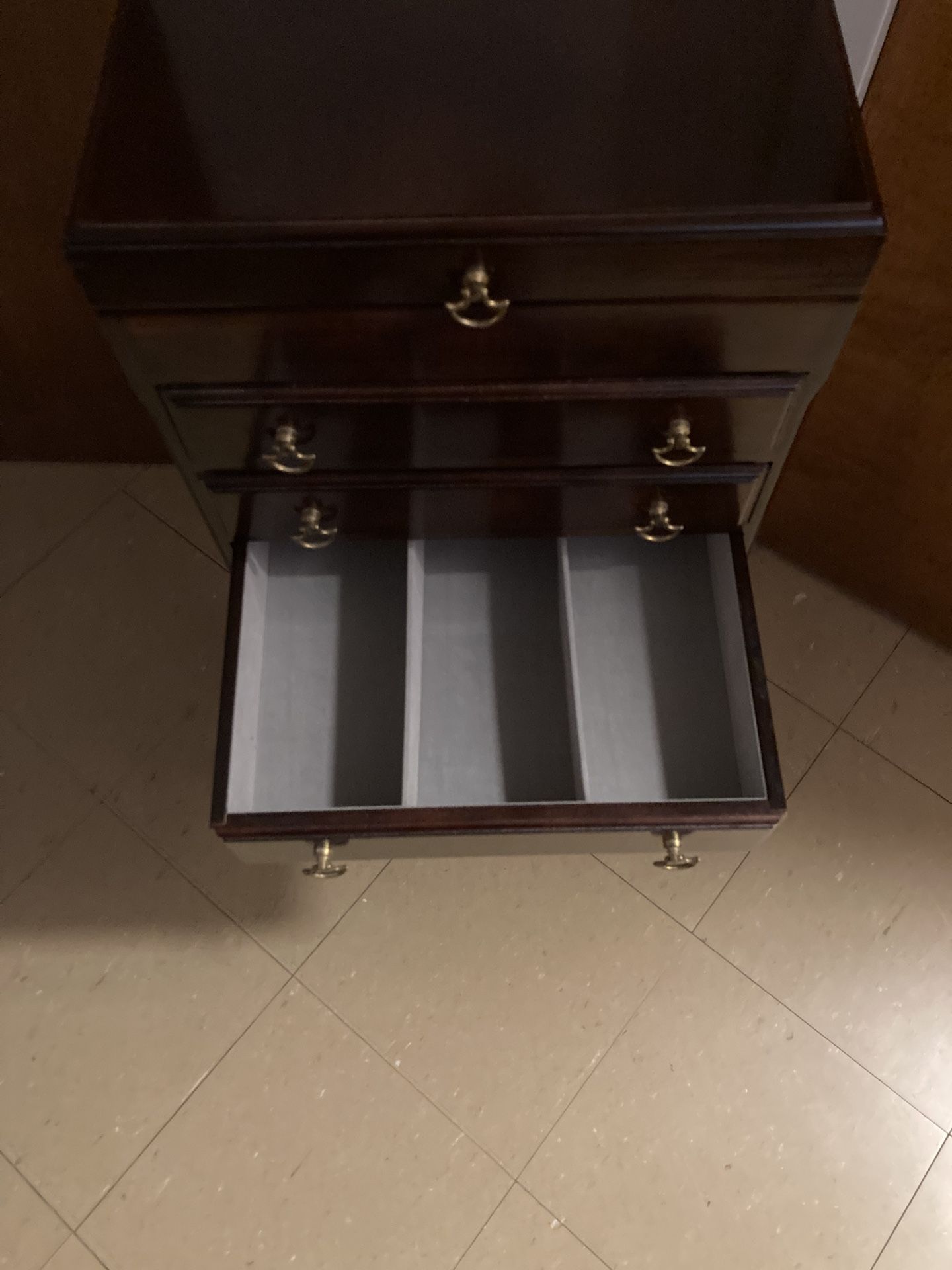 Jewelry Stand