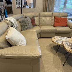 Natuzzi Leather Motorized Three-Piece Sofa 