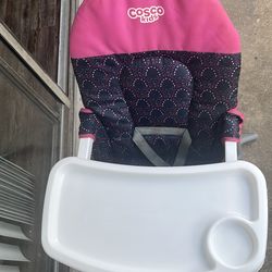 Highchair for baby to eat
