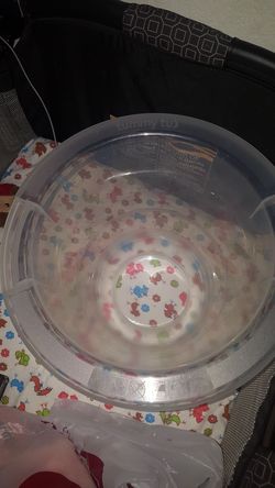 Tummy Tub baby bathtub