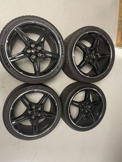 C8 Corvette Wheels Black With Machined Lip