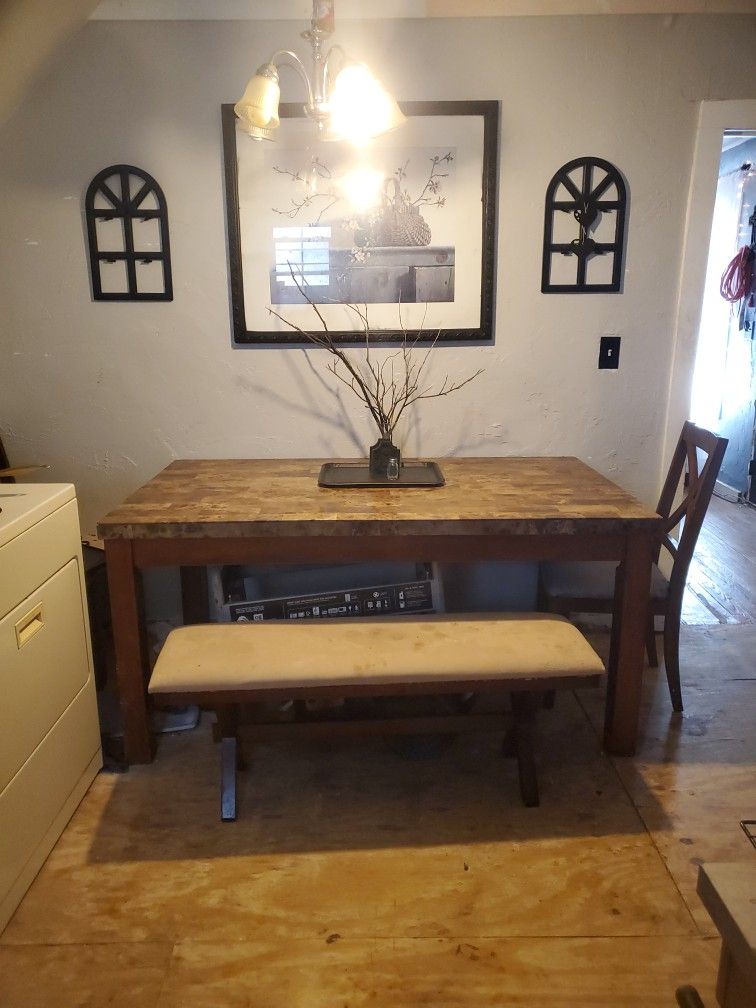 Dinning Table