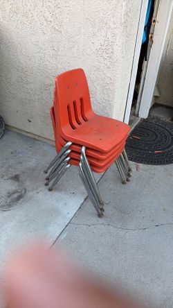 FREE 4 Kids School Chairs