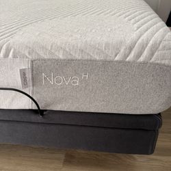 Queen Casper Nova Hybrid Mattress & Adjustable Base