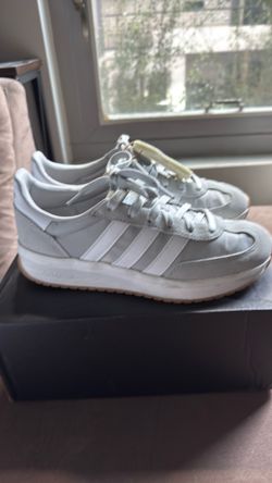 Adidas running shoes RUN 70s 2.0 7.5 size like new - gray and white