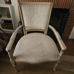Large Bottom Chair- FREE FREE FREE
