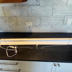 4' LED Linkable Shop Light
