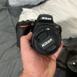Nikon D3500