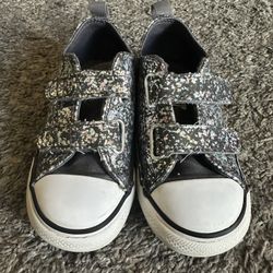 Black Glitter Converse Shoes size 9c