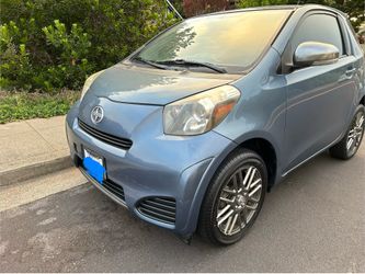2012 Scion Iq