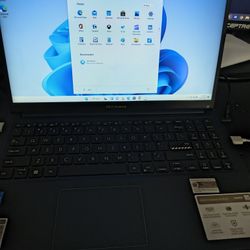 15in Asus Vivobook 