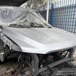 2023 Ford F150 5.0L For Parts