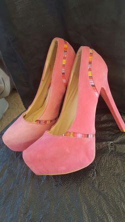 Pink heels $5
