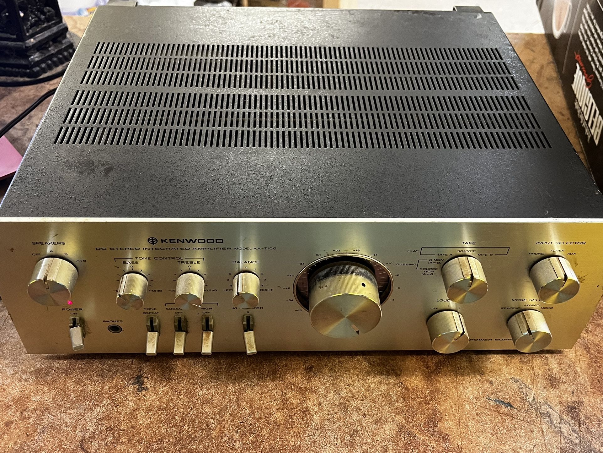 Kenwood KA-7100 Integrated Amplifier Sold For Parts Powers On Untested