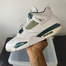 Size 10.5 - Jordan 4 Oxidized Green