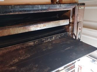 Commercial size bms oven . Fully functional