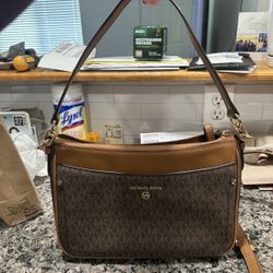 Michael Kors Purse & Wallet