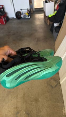 harden v9 shoes size 12