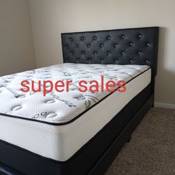 Queen Size Bed 