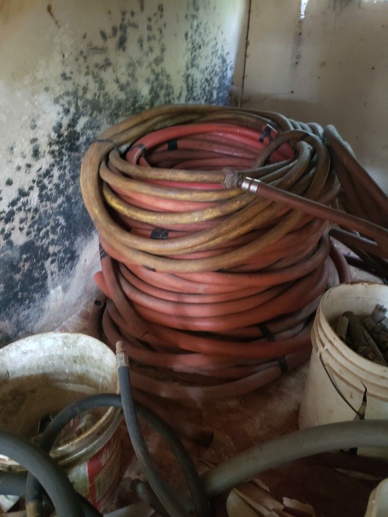 Air Hose. 1 Inch Industrial Quality.