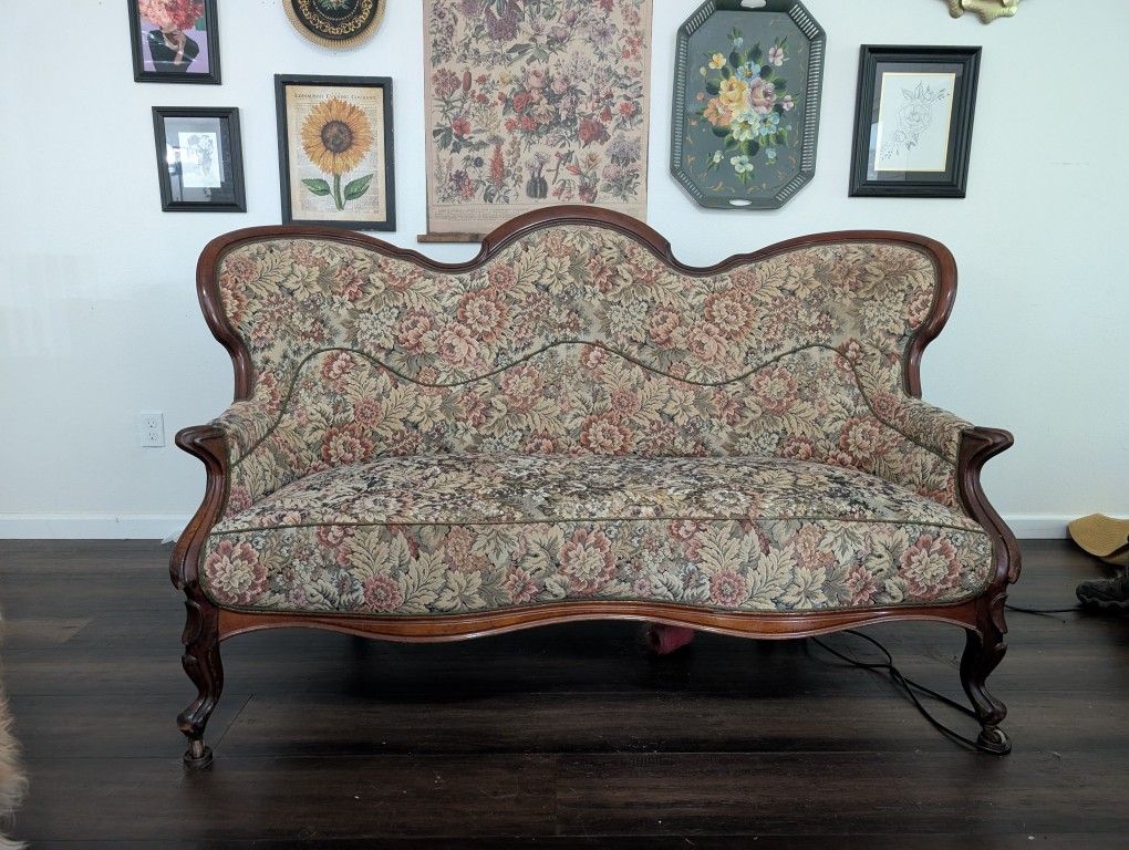 Antique Victorian Loveseat