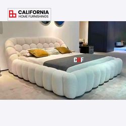 Modern Chenille Bouclé Tufted Queen Bed Frame - Luxury Cloud Platform Bed