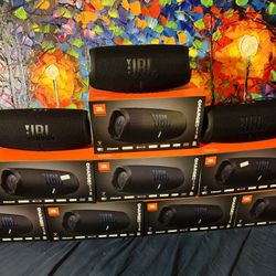 JBL Charge Wi-Fi SE Portable Speaker | Wi-Fi & Bluetooth | JBL Pro Sound | Long Battery Life | Waterproof Outdoor Speaker