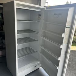 Frigidaire Food Freezer