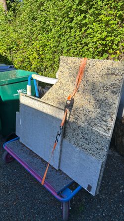 1-1/4” Granite countertops