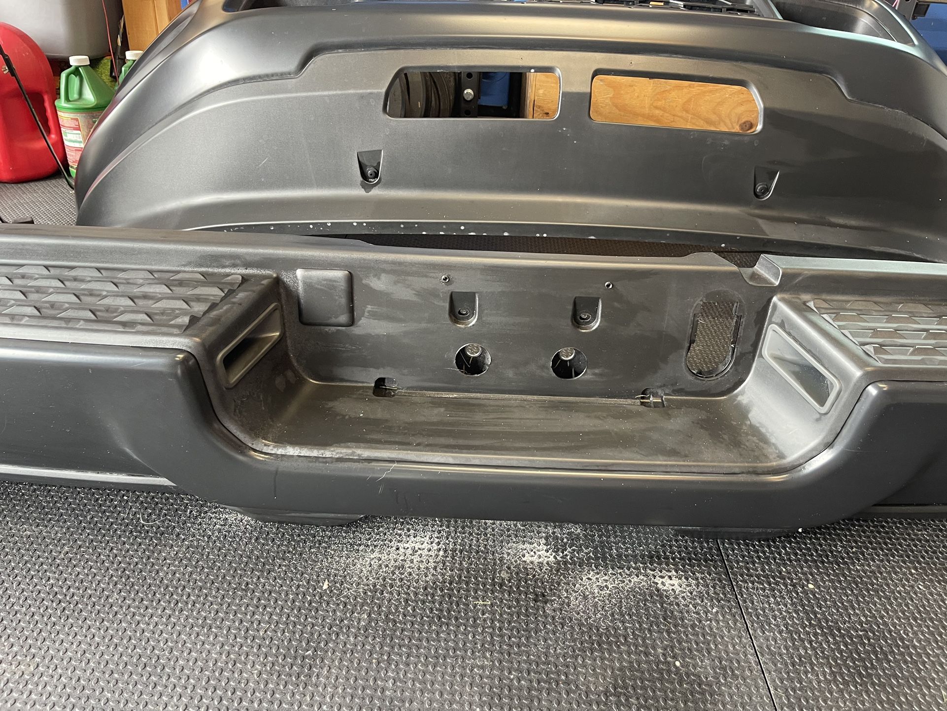 Dodge Ram 2500 Front And Rear Bumper. Fully Dressed!