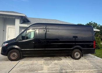Delivery stuff / Delivery items