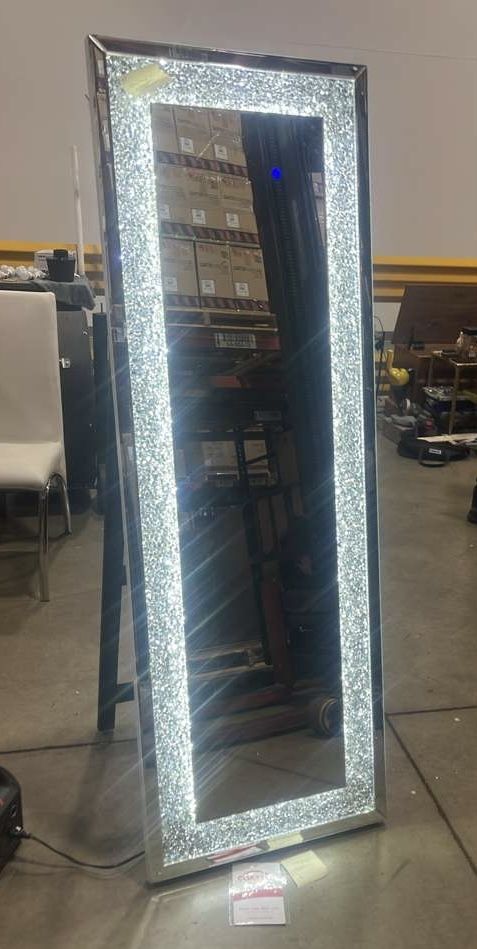 New) Beaty LED Mirror 68”