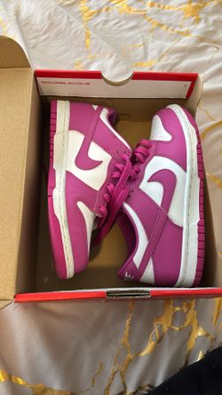 Fuchsia Dunks 4y