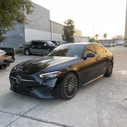 2023 Mercedes C300 