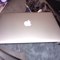 Macbook Air Great Shape Mac OS X