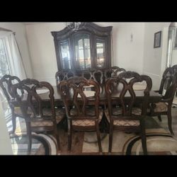 Dining Set w/ 8 Chairs And China Cabinet 