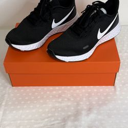Nike New Sz 8