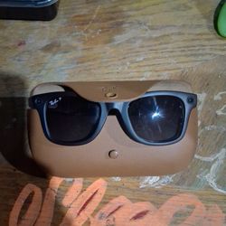 Ray Ban Meta Sun Glasses. Works Perfectly Fine 👌 