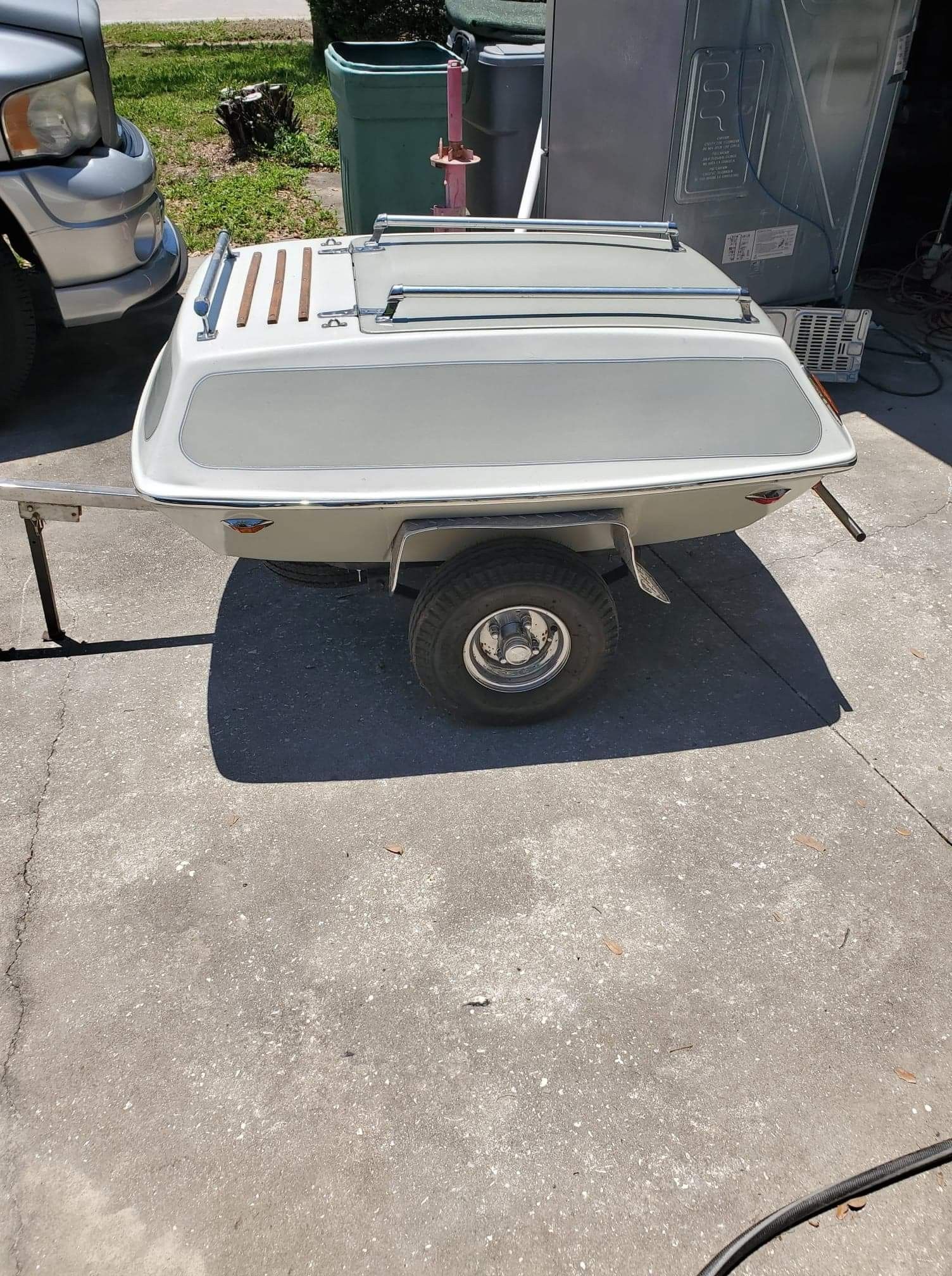Motorcycle Trailer with swivel hitch
