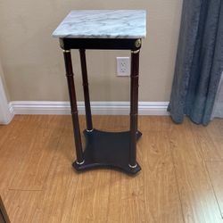 White Marble Square Plant / Vase Stand 