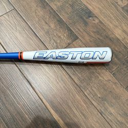 Easton Quantum Baseball Bat BRAND NEW 29” drop -10 19oz 2 5/8” diameter USSSA Performance Alloy NEW Never used. Still wrap in Plastic   Pick up in Dee