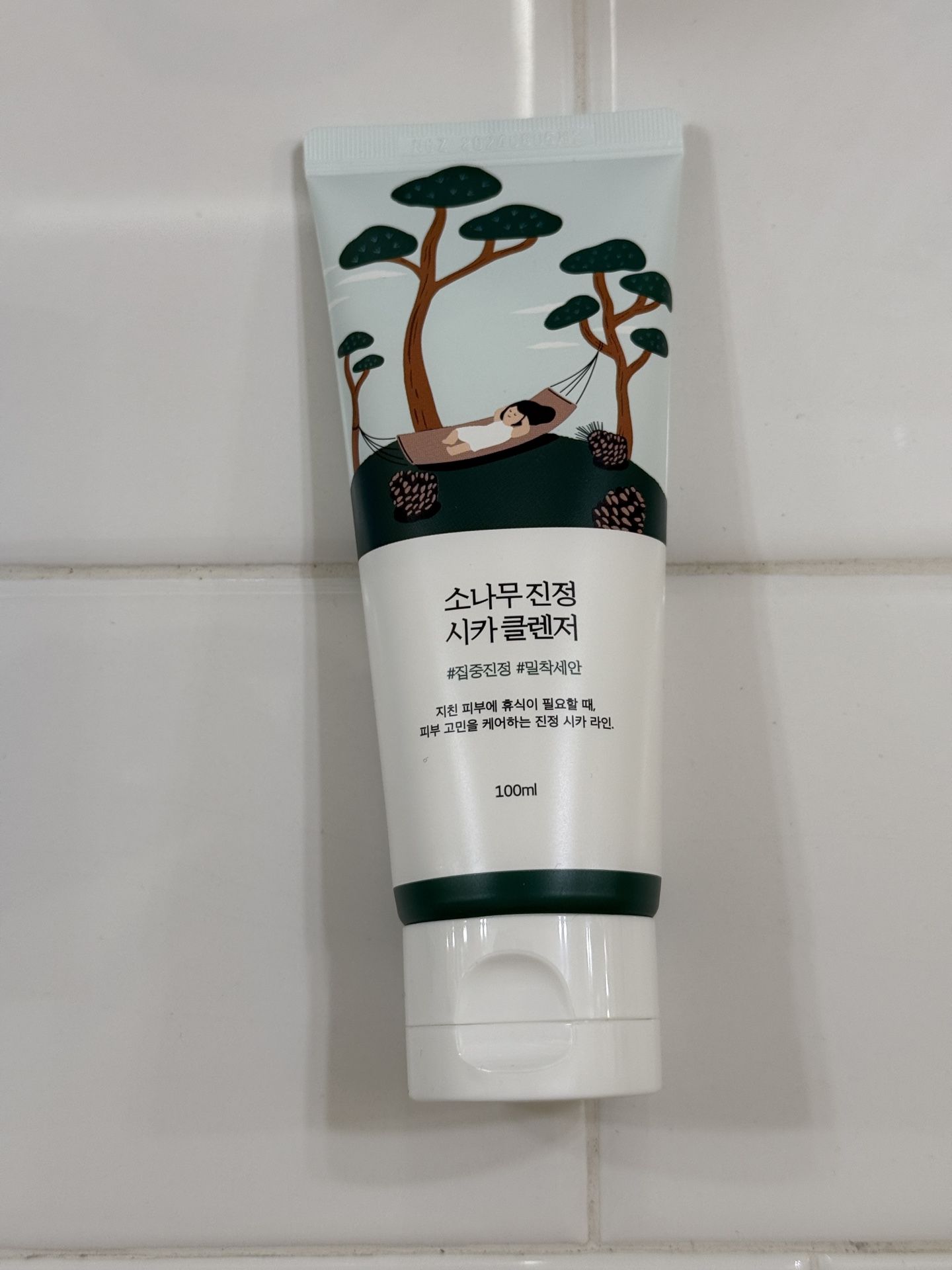 ROUND LAB Pine Calming Cica Cleanser
