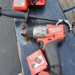 Milwaukee M18 Drill