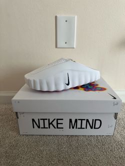 Nike Mind Slide 001 White - Size 9M - New