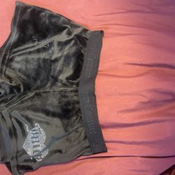 Juicy Couture Velvet size Small Shorts 