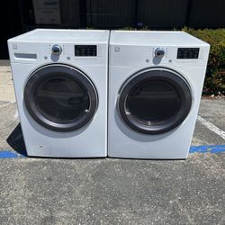 WHITE KENMORE FRONTAL WASHER DRYER SET