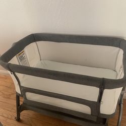 Baby Bond Bassinet-Adjustable Bedside Sleeper