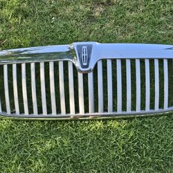 2003/2005 Lincoln Navigator Grill